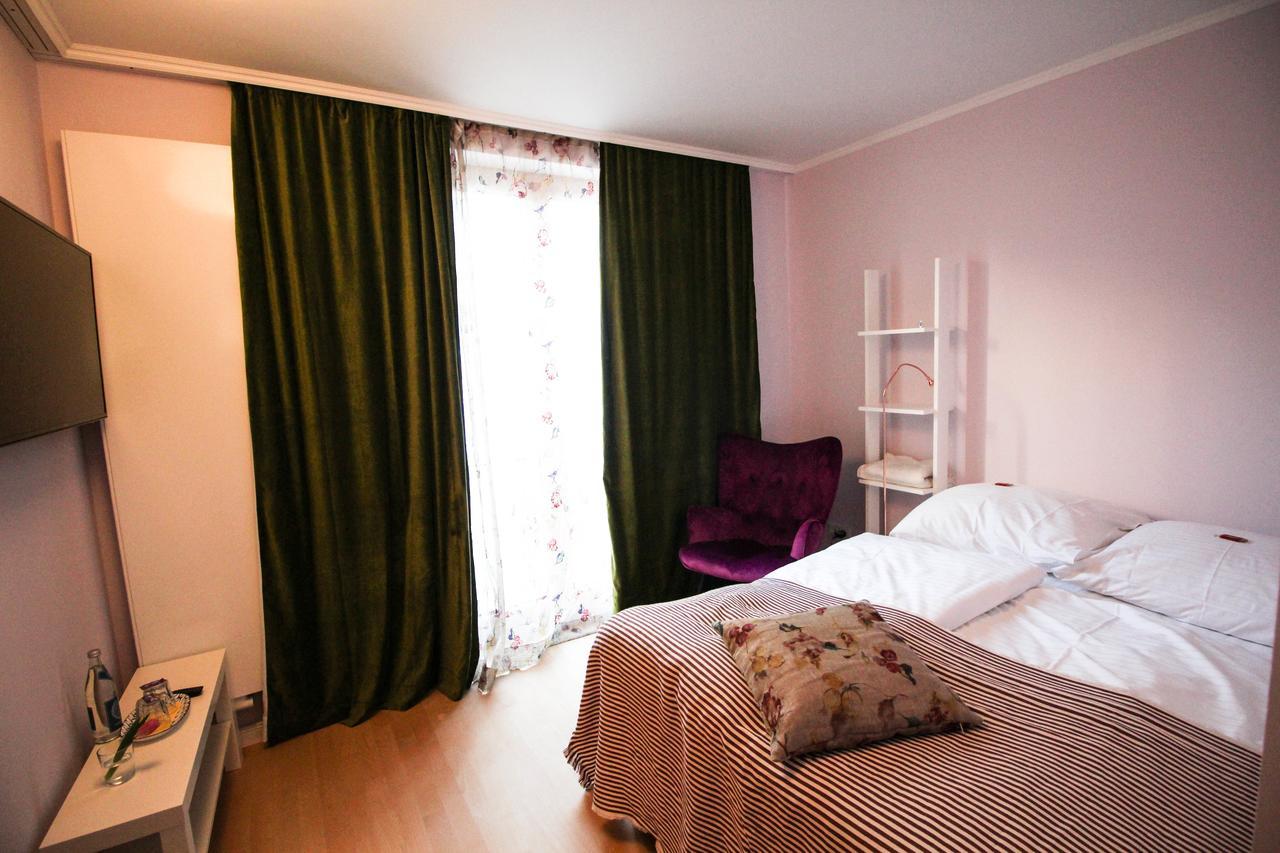 Das Kleine Hotel In Muenchen Εξωτερικό φωτογραφία