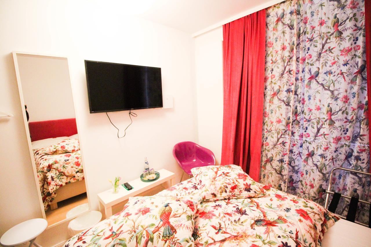 Das Kleine Hotel In Muenchen Εξωτερικό φωτογραφία